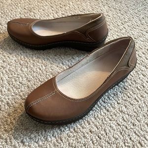 L L Bean Wedge round toe dress shoe.